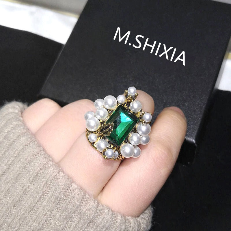 Emerald Gemstone Pearl Ring – Personalized Elegant Wide Face Ring for Women