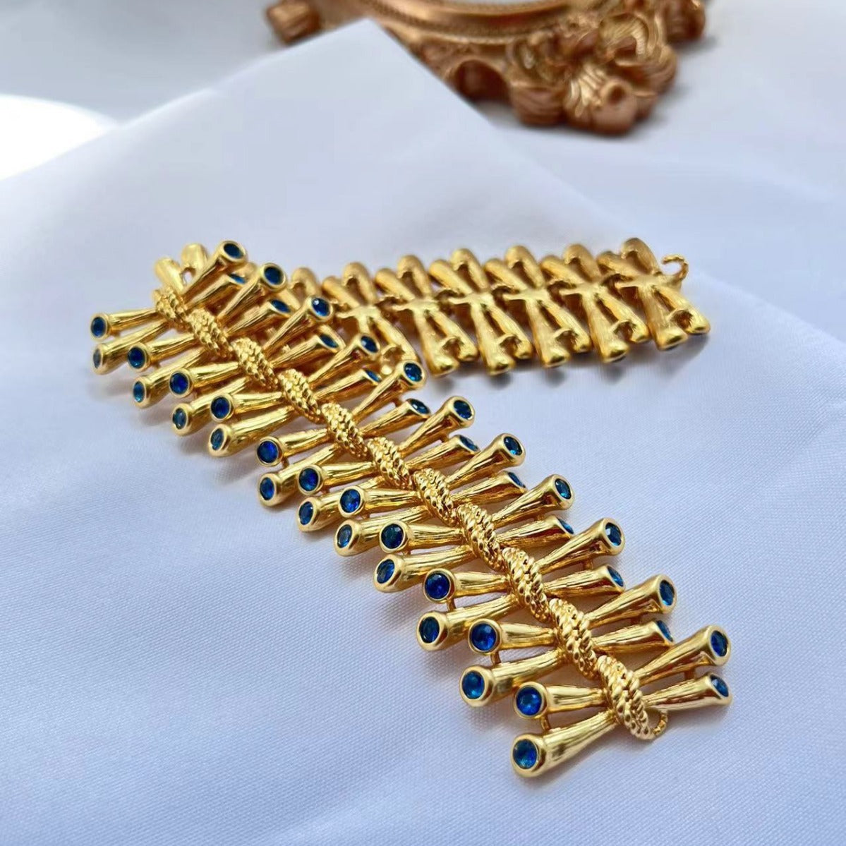 Copper Plated 18K Bracelet – Sea Blue Zircon Retro Luxury Fashion Jewelry