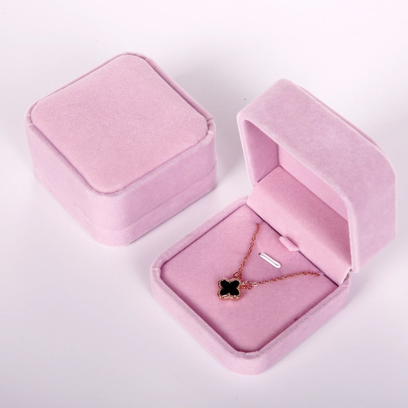 Velvet Jewelry Box – Elegant Packaging & Storage Box for Rings, Necklaces, and Earrings