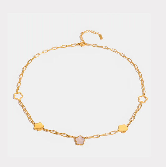 Elegant Stainless Steel White Mother-of-Pearl Necklace – Luxury Flower Pendant Mother-of-Pearl Necklace for Women