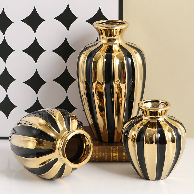 Light Luxury Ceramic Jars – Creative Living Room Vases & Dining Table Decorations