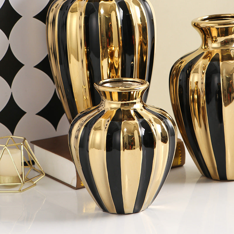 Light Luxury Ceramic Jars – Creative Living Room Vases & Dining Table Decorations