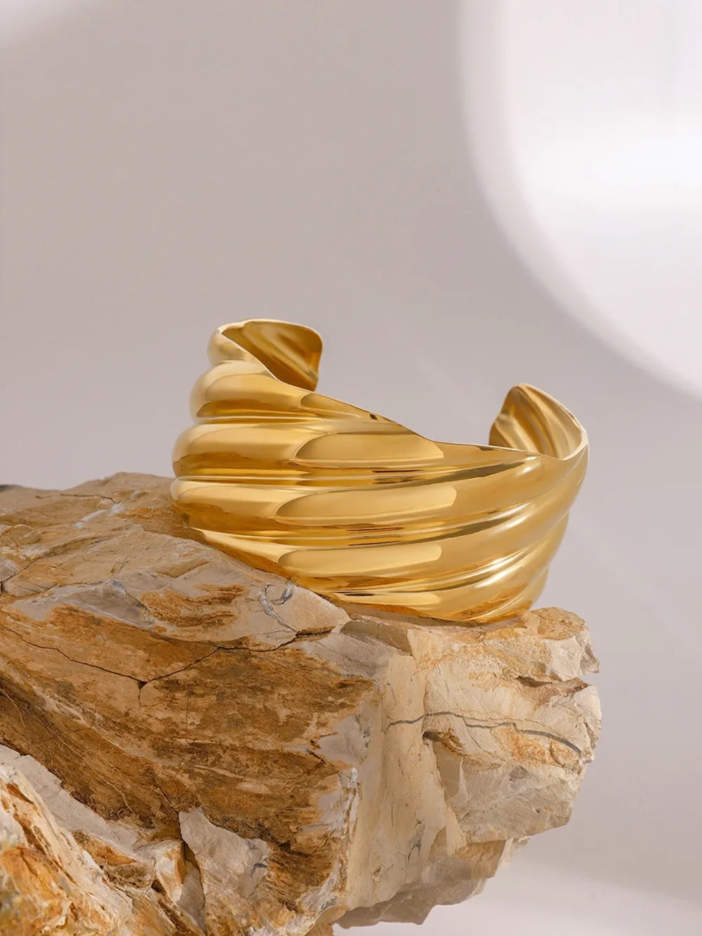 18K Gold-Plated Stainless Steel Open Ring – Minimalist Luxury Adjustable Jewelry