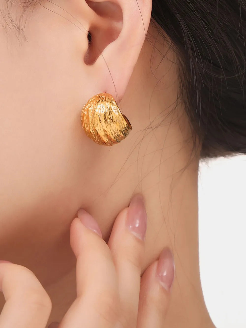 18K Gold-Plated Titanium Steel Geometric Shape Earrings – Modern Luxury Jewelry for Women