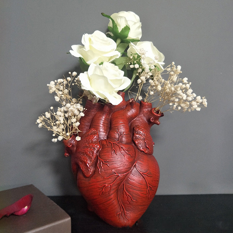 Heart Vase Resin Ornament – Decorative Model for Living Room, Dining Table & Countertop Flower Arrangement