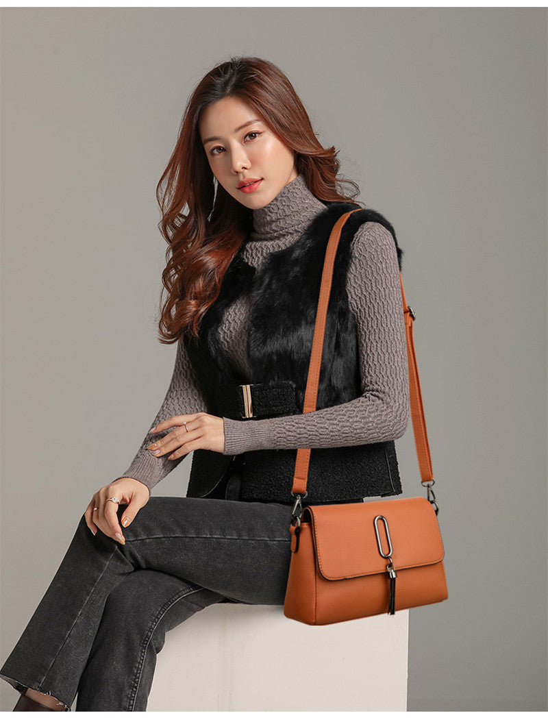 Luxury Women Messenger Bag – Leather Shoulder Tote & Crossbody Handbag for Travel and Casual Use