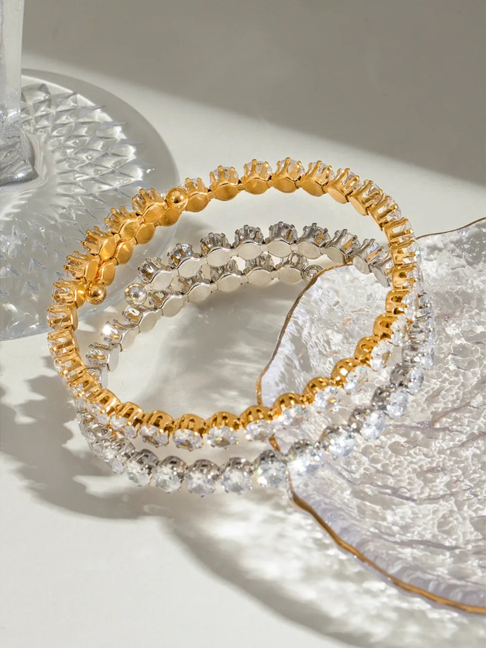 Stainless Steel Inlaid Zircon Bracelet – Gold Plated & Silver Plated Jewelry for Women