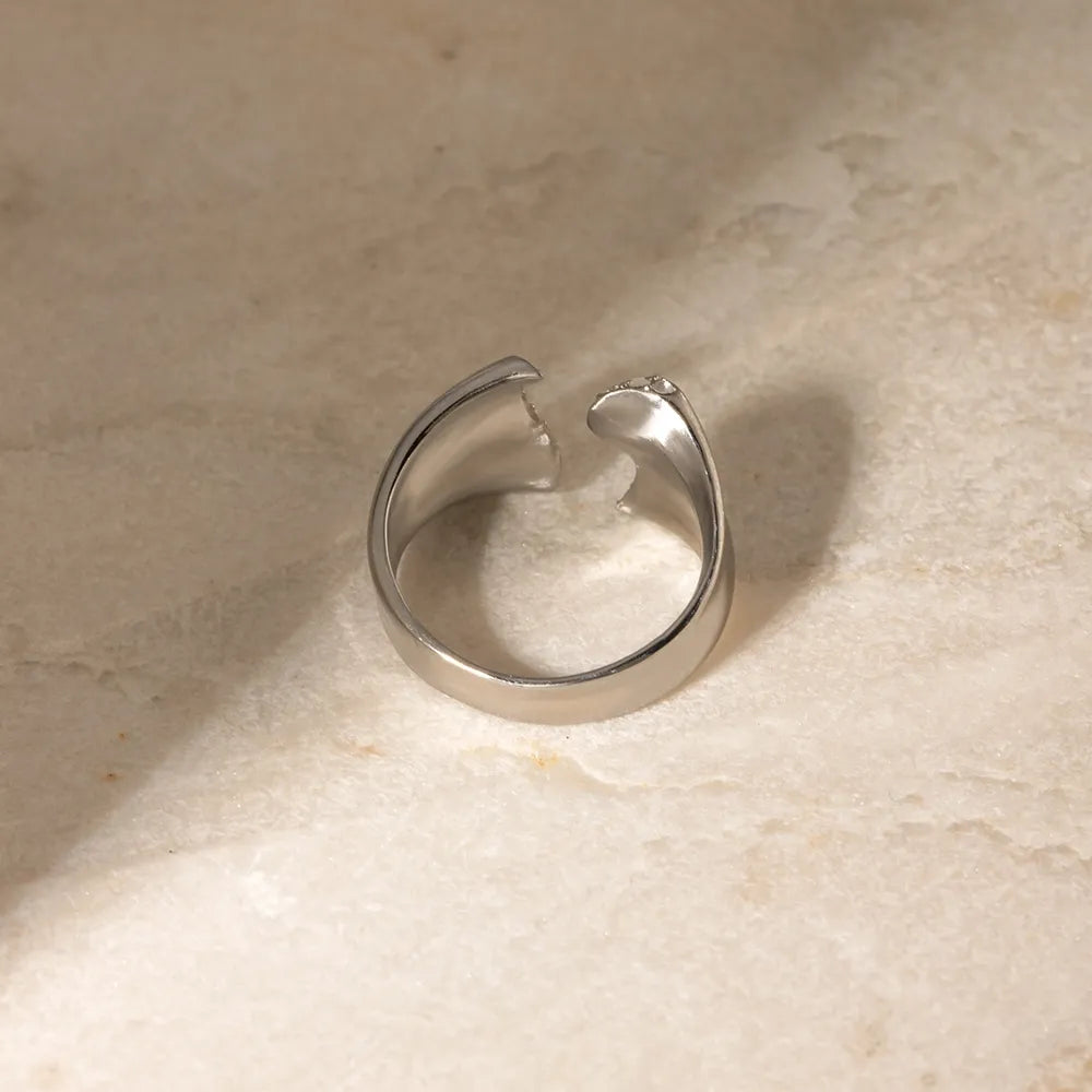 18K Gold-Plated Zircon Stainless Steel Inlaid Rhinestone Bypass Ring – Elegant Luxury Jewelry Gift