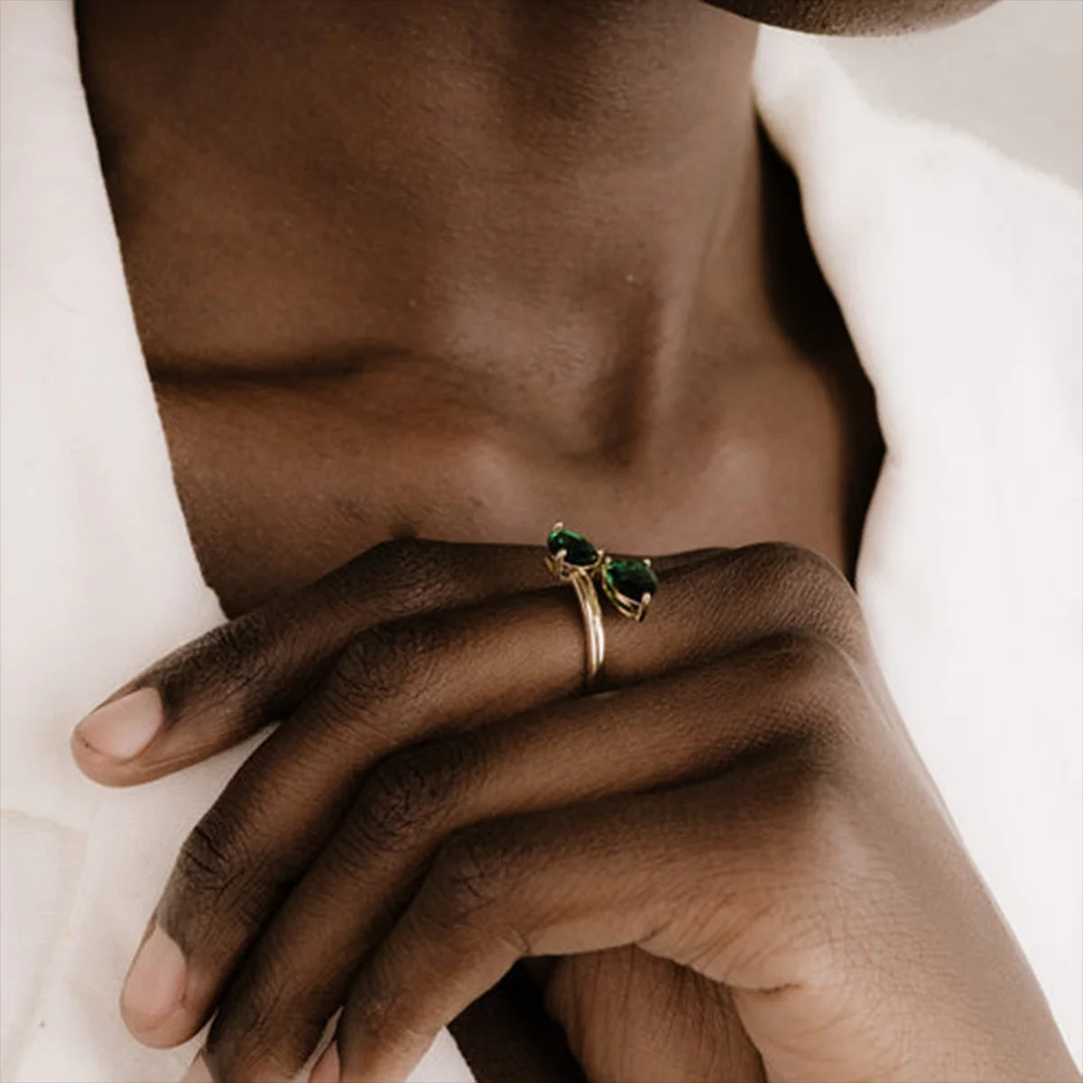 Asymmetric Teardrop Green White Zirconia Open Ring – Luxury Wedding Women’s Jewelry