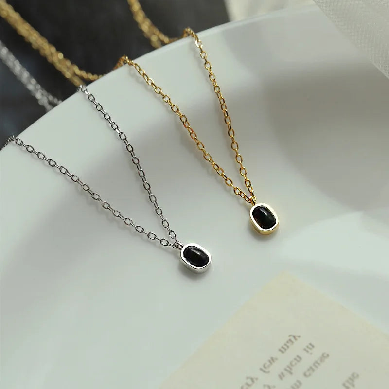925 Sterling Silver Black Agate Pendant Necklace – 18K Gold Plated Korean Clavicle Chain
