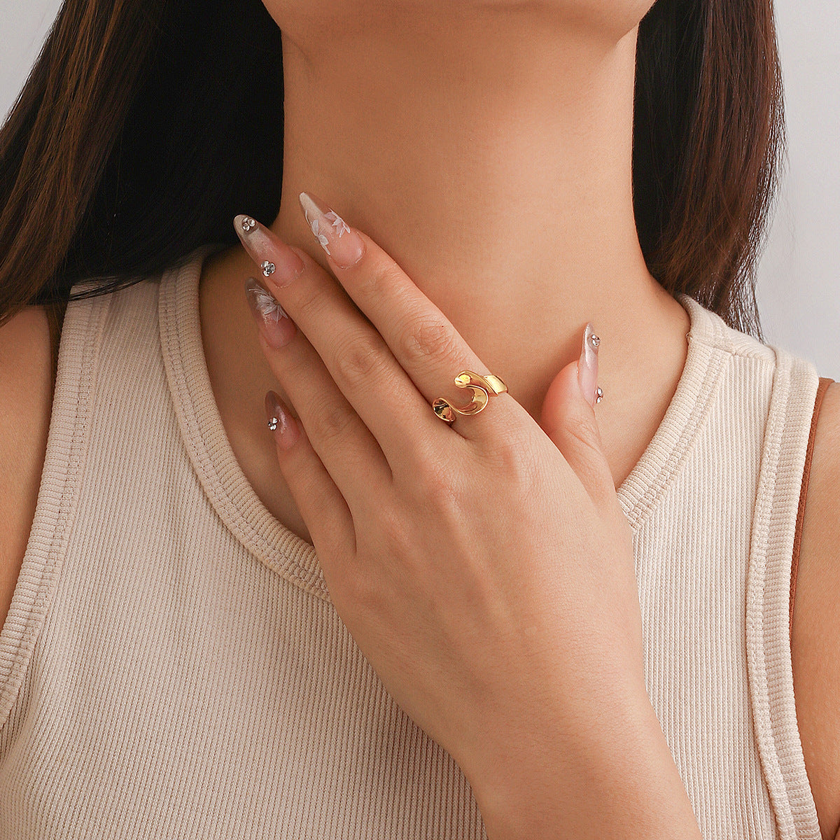 Baroque Round Irregular Curved Smooth Plain Ring – Luxury Alloy Women’s Fashion Jewelry