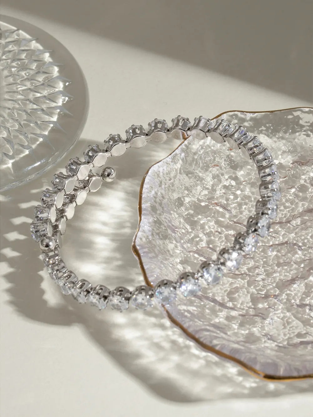 Stainless Steel Inlaid Zircon Bracelet – Gold Plated & Silver Plated Jewelry for Women