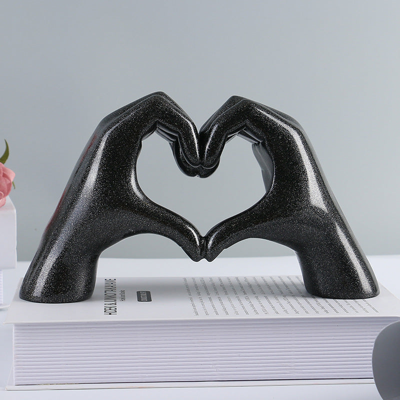 Creative Heart Gesture Sculpture – Abstract Hand Love Statue Resin Figurine for Wedding & Home Decor