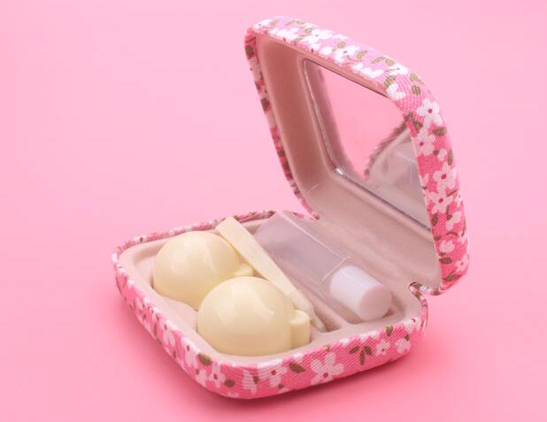 Portable Eyelash Case – Cute Strip False Eyelash Storage for Girls | Smart Eyelash Tools