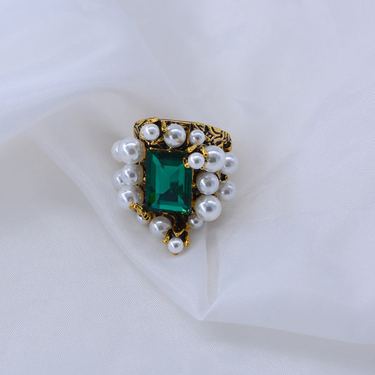 Emerald Gemstone Pearl Ring – Personalized Elegant Wide Face Ring for Women