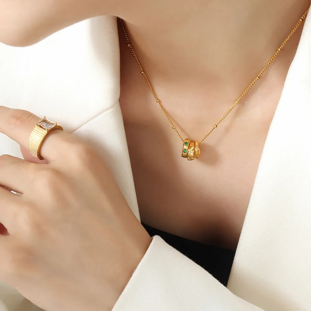 Titanium Steel Pendant Inlaid with Zircon Necklace – Fashion OL Versatile Three-Ring Buckle Jewelry for Women