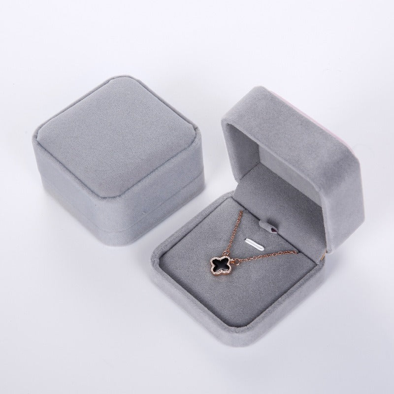 Velvet Jewelry Box – Elegant Packaging & Storage Box for Rings, Necklaces, and Earrings