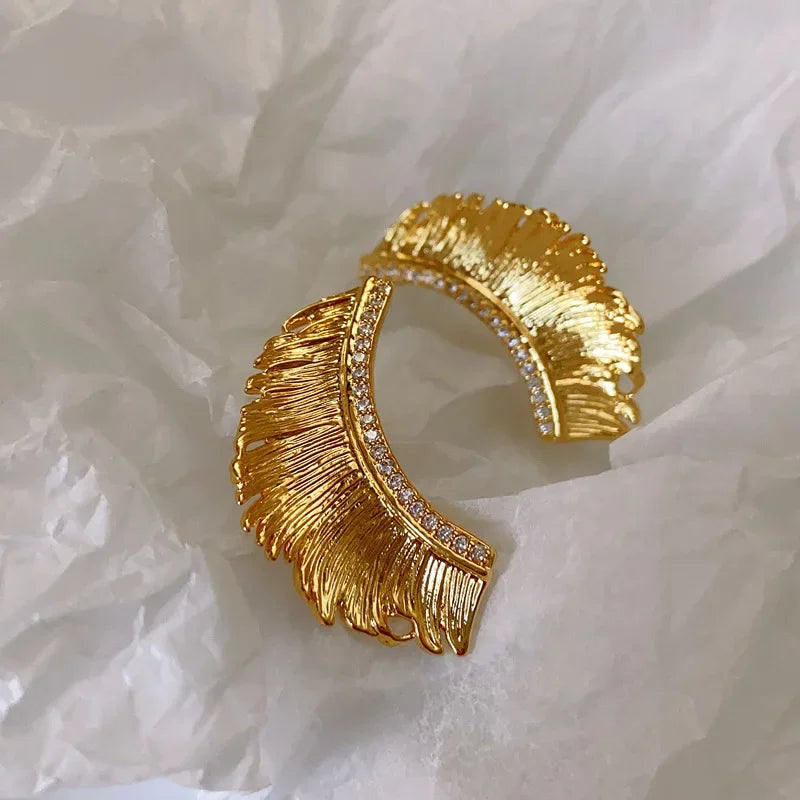 Fashion 18K Gold Plated Feather Shape Large Earrings – Unique Vintage Metal Textured Jewelry for Women