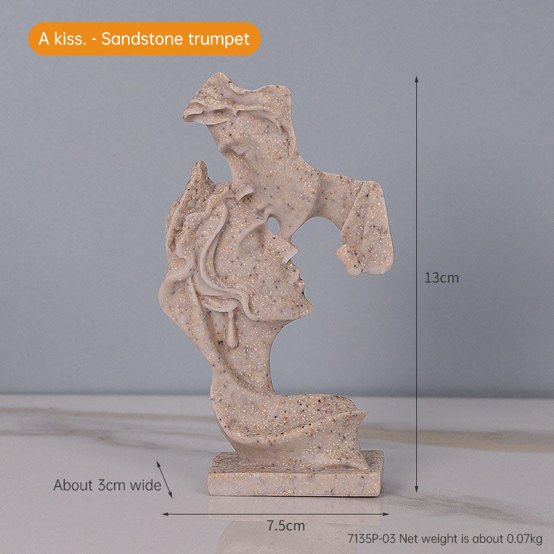 Mini Kiss Desktop Small Ornaments – Modern Minimalist Resin Figures Abstract Light Luxury Home Decor Crafts