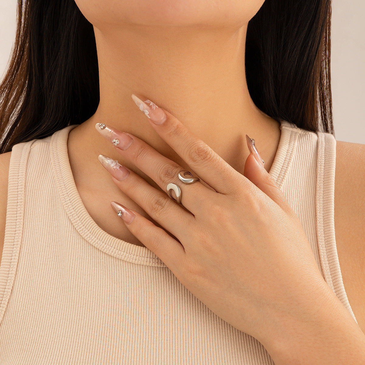 Baroque Round Irregular Curved Smooth Plain Ring – Luxury Alloy Women’s Fashion Jewelry