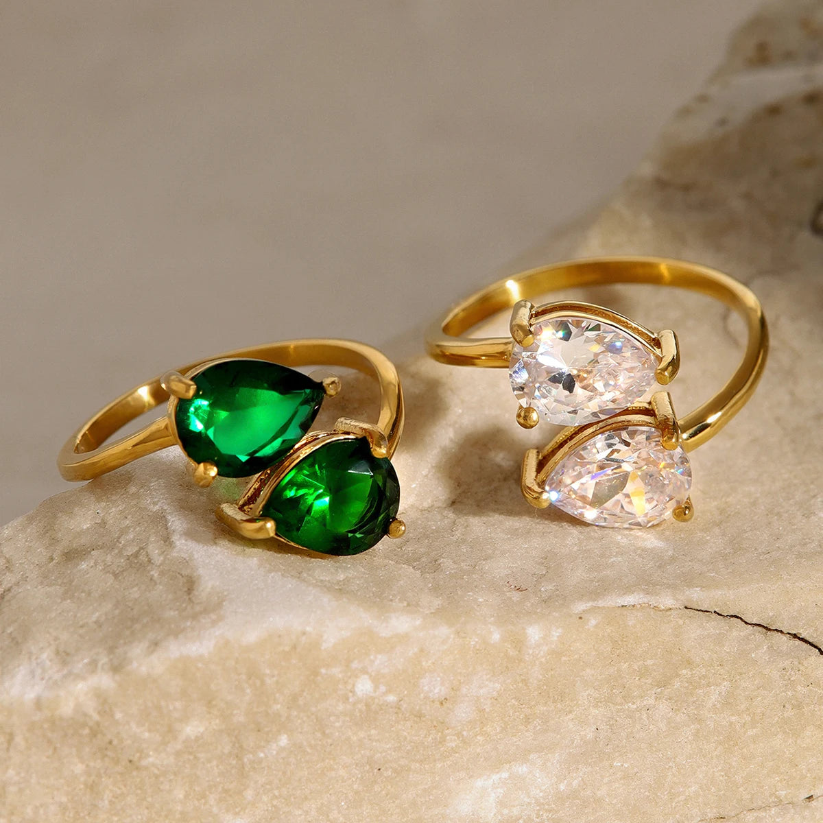 Asymmetric Teardrop Green White Zirconia Open Ring – Luxury Wedding Women’s Jewelry