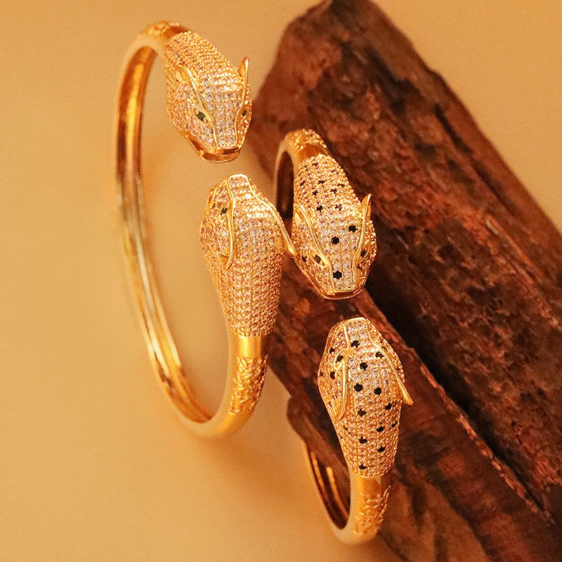 Copper Plated 18K Gold Micro Set Zircon Leopard Bracelet – Luxury Women’s Fashion Jewelry