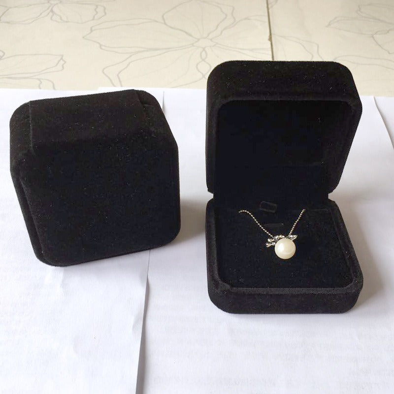 Velvet Jewelry Box – Elegant Packaging & Storage Box for Rings, Necklaces, and Earrings